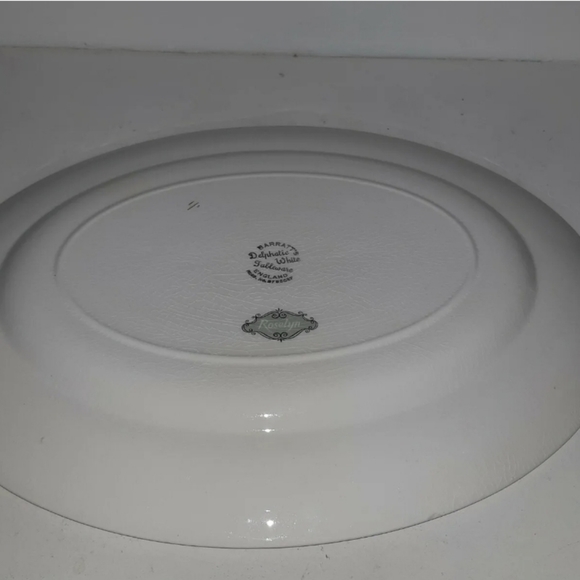 Vintage  Roselyn Barrat's Delphatic  White tableware england Regd.No B755897 - Picture 3 of 5